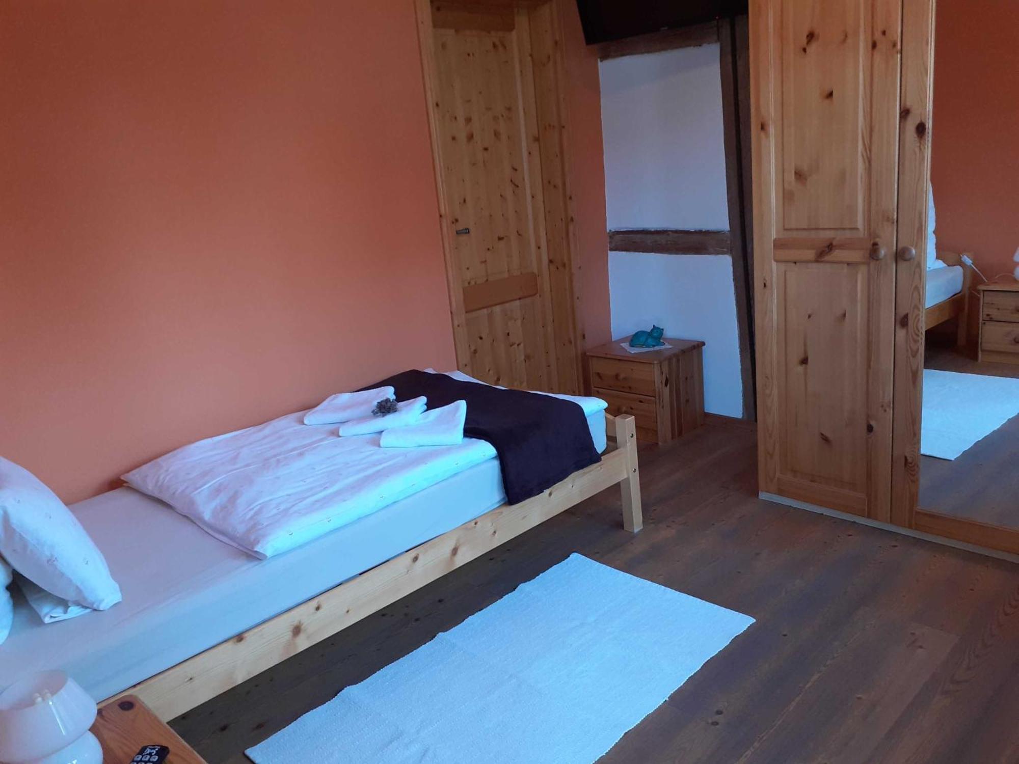 Lavendelhof Die Idyllische Landpension Crimmitschau Exteriör bild